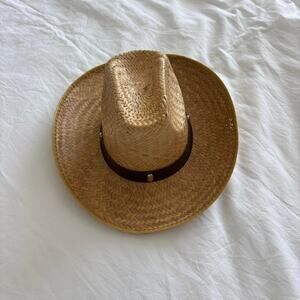 Retail price 25 40